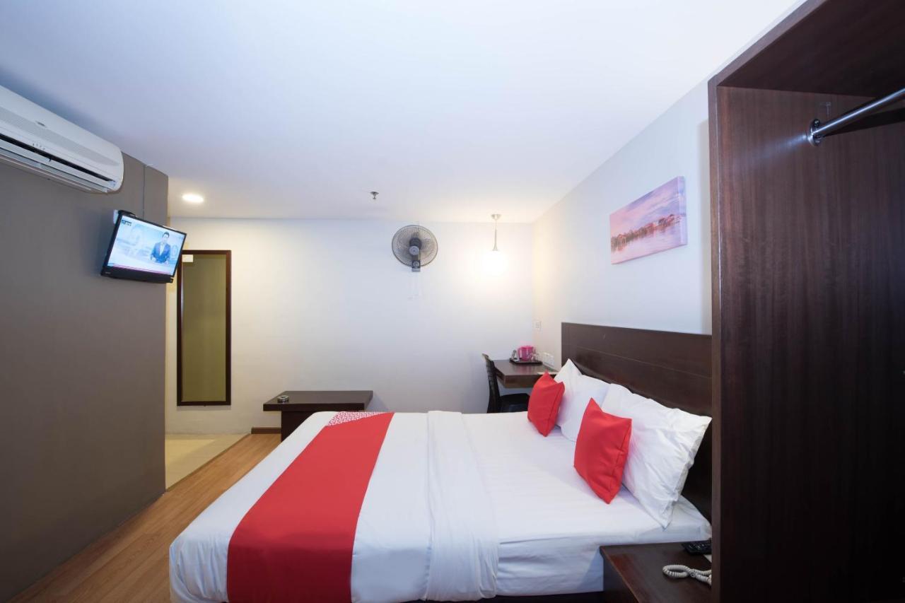 Oyo 89421 Pp Island Hotel George Town Zewnętrze zdjęcie