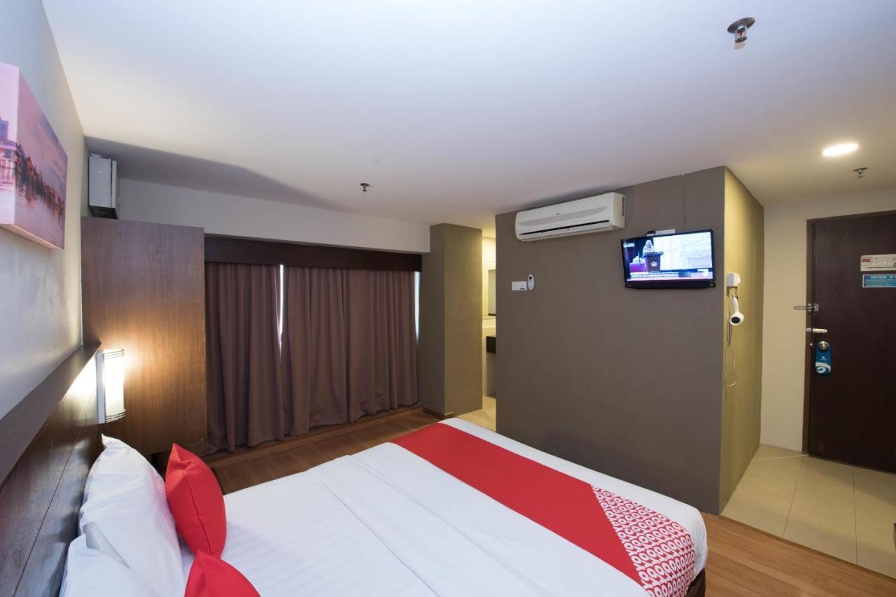 Oyo 89421 Pp Island Hotel George Town Zewnętrze zdjęcie