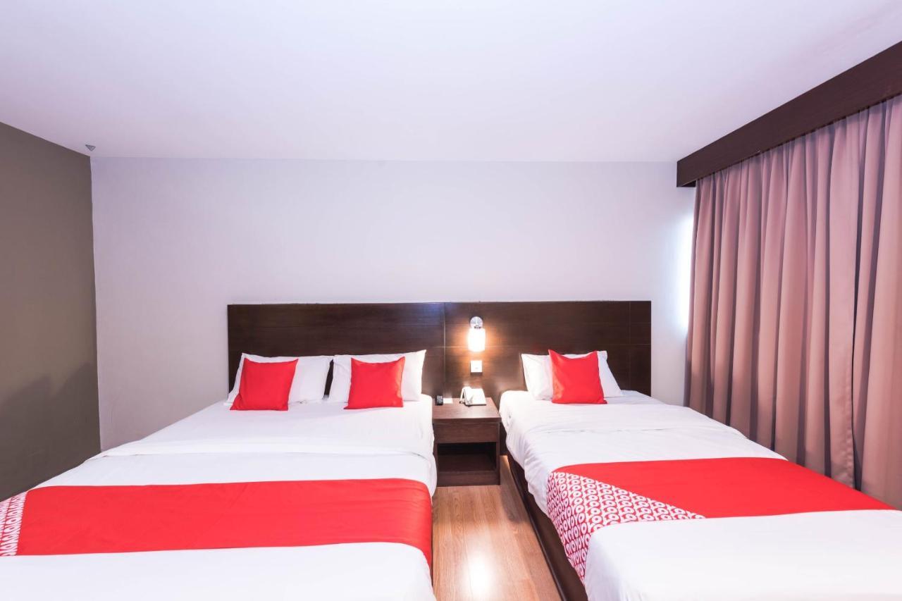 Oyo 89421 Pp Island Hotel George Town Zewnętrze zdjęcie
