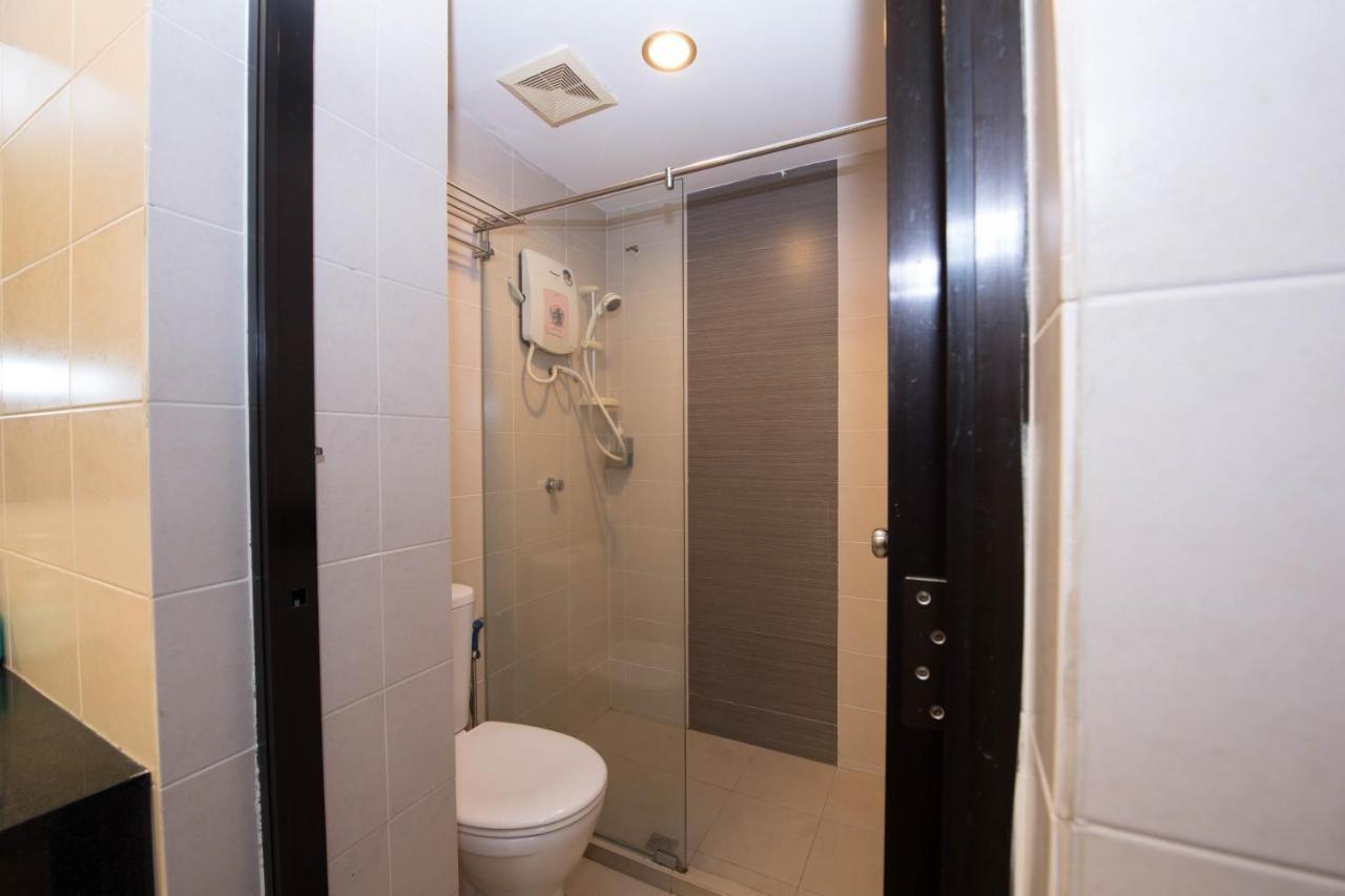 Oyo 89421 Pp Island Hotel George Town Zewnętrze zdjęcie